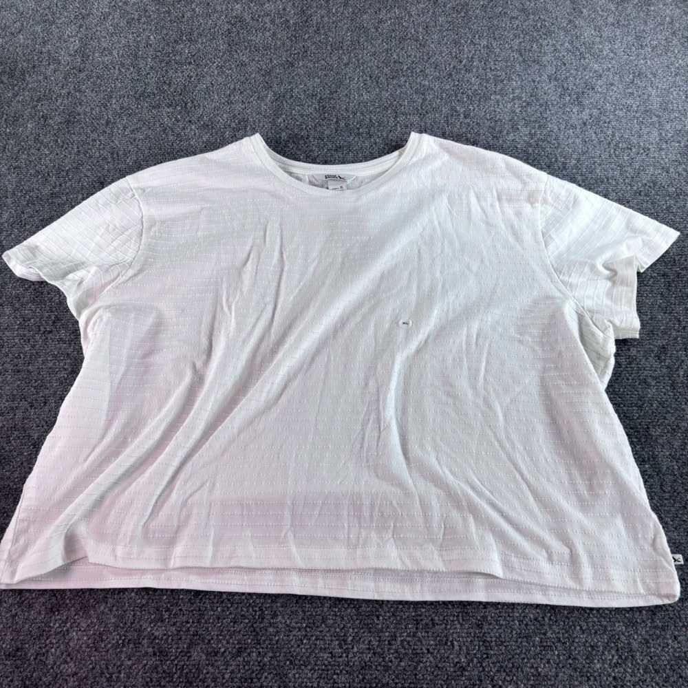 Eddie Bauer T-Shirt Womens XL White Textured Stripe NWT Short Sleeve Crew Neck